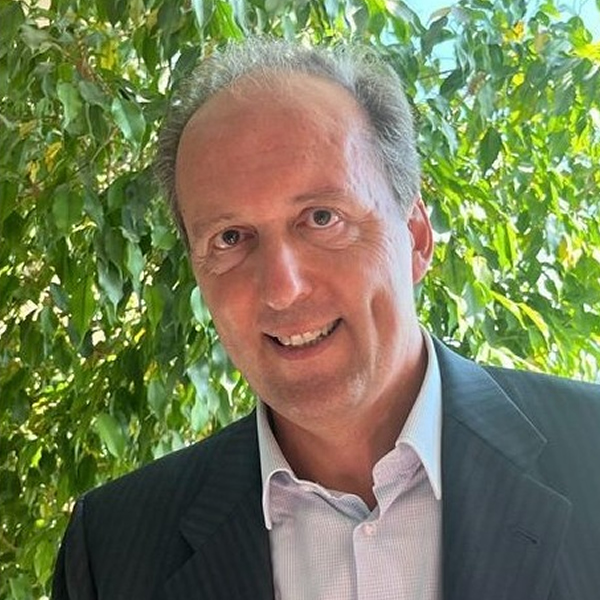 livio-capece-galeota